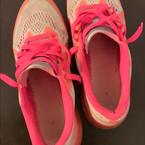 Women Nike sneakers - Picture 6 of 6